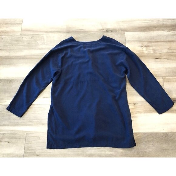 Apostrophe Navy Blue 100% Silk V Neck Mother Pearl Button Tunic Top M - Picture 4 of 12